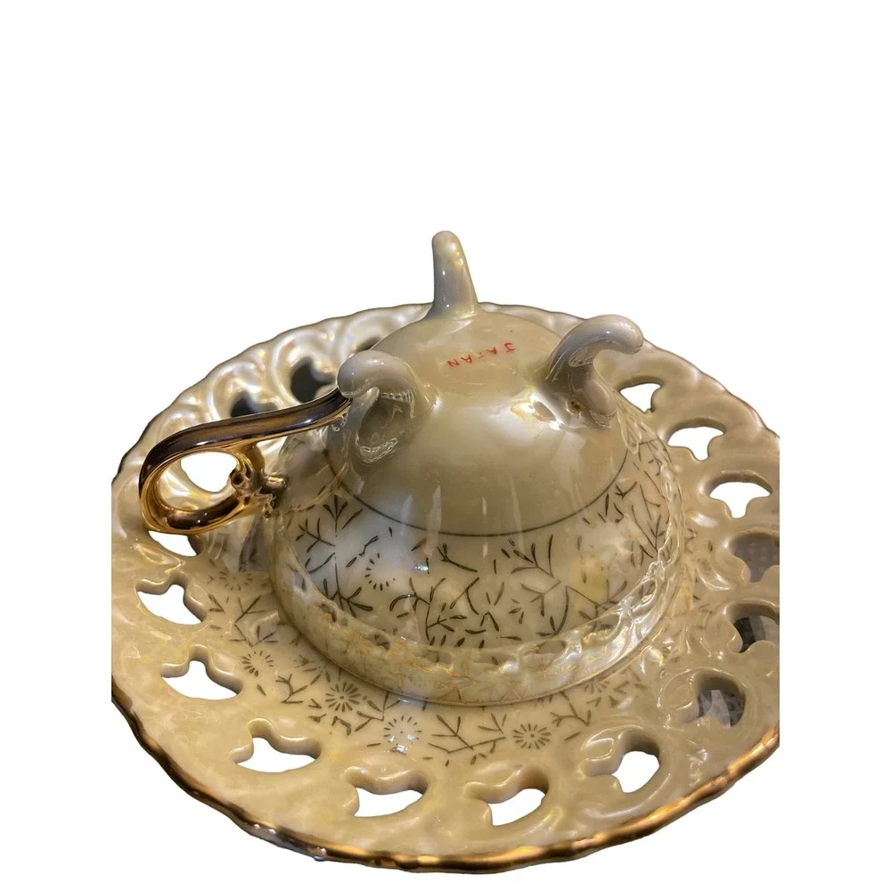 Vintage Japan Porcelain Teacup Saucer Set Gold Trim‎ Floral Butterfly Cutout